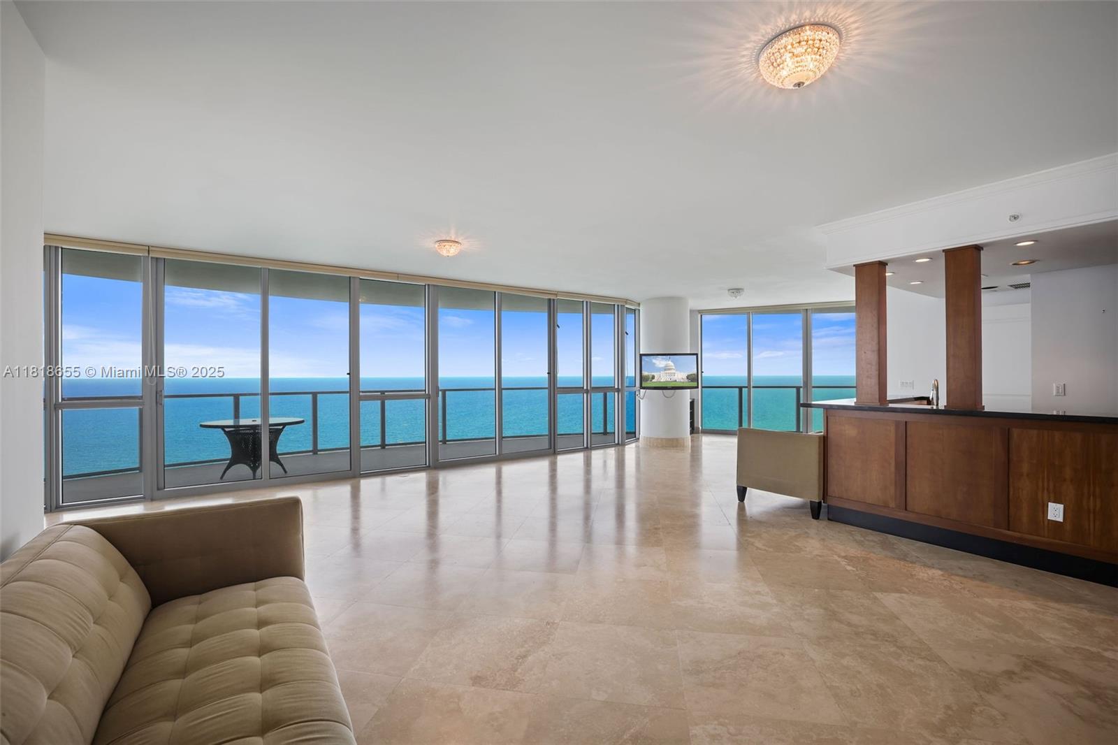 3101 S Ocean Dr 2708 Property Photo 14