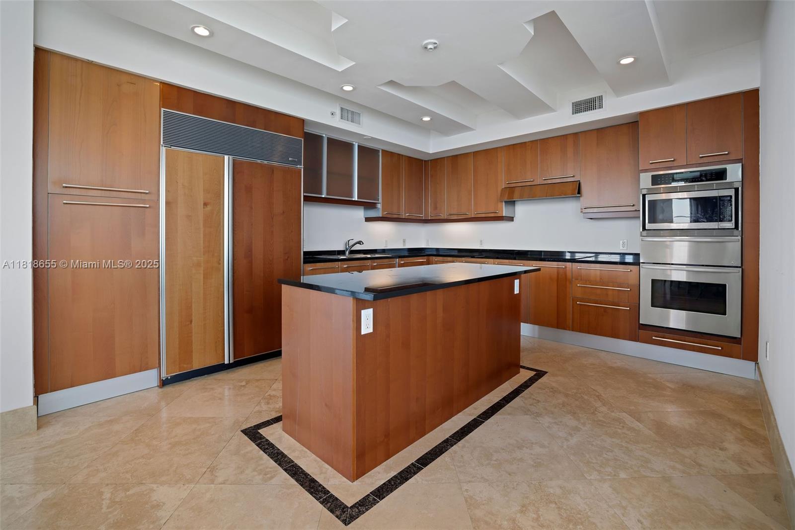 3101 S Ocean Dr 2708 Property Photo 17