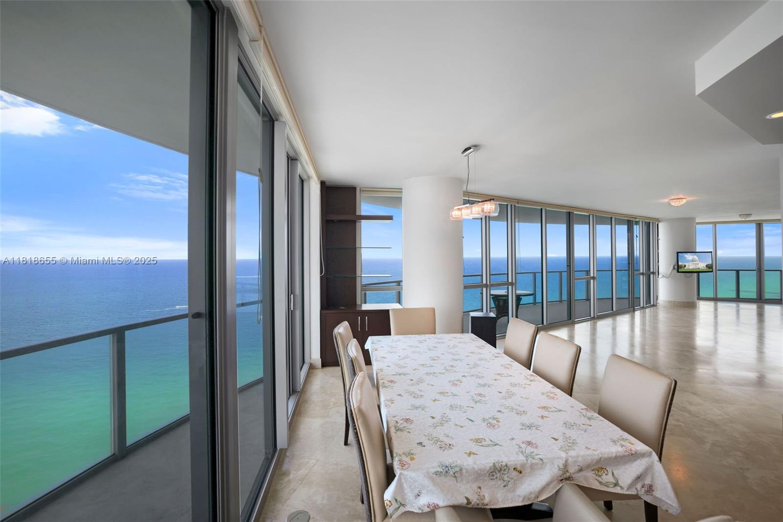 3101 S Ocean Dr 2708 Property Photo 19