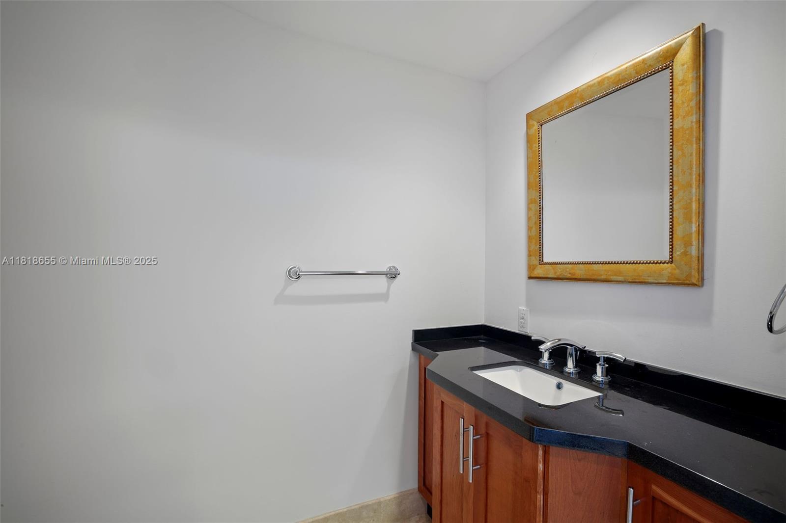 3101 S Ocean Dr 2708 Property Photo 38