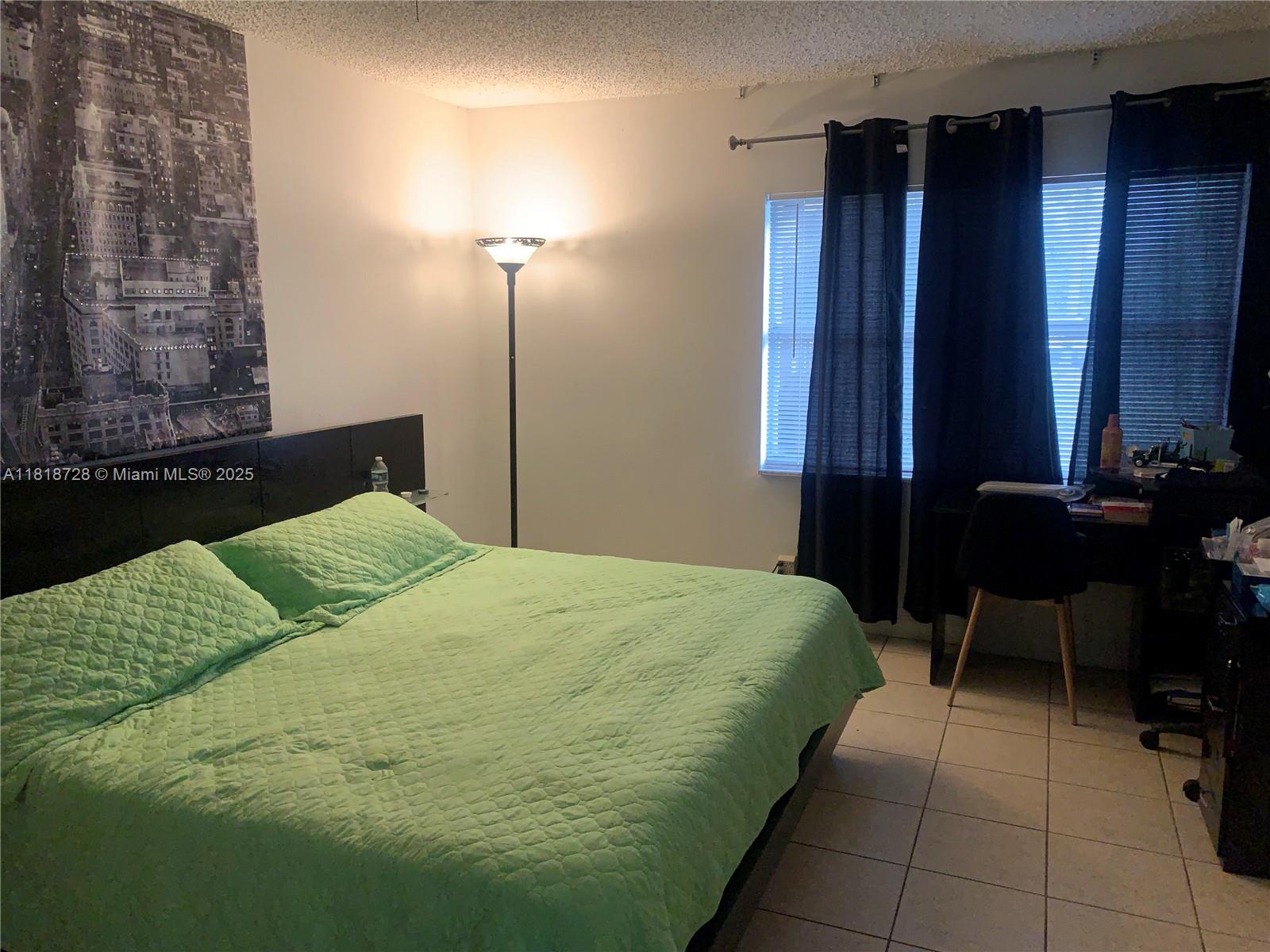 17911 Nw 68th Ave O104 Property Photo 9