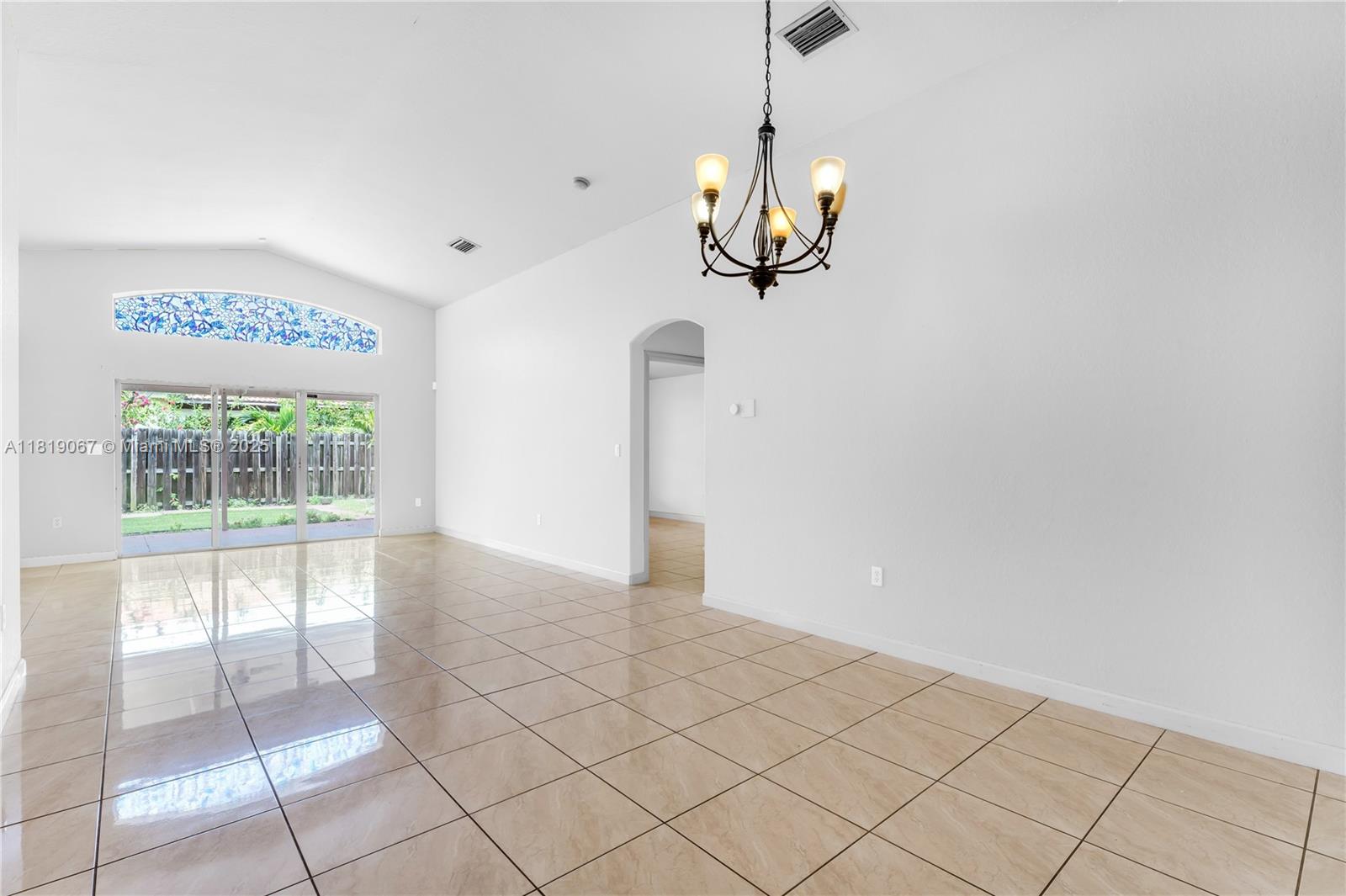 23935 Sw 108th Pl Property Photo 4
