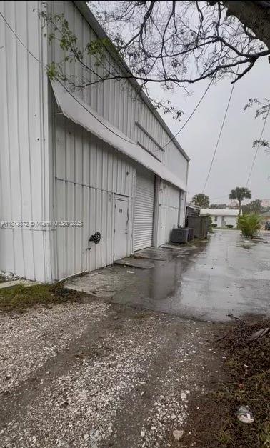 610 N Dixie Hwy Property Photo 8