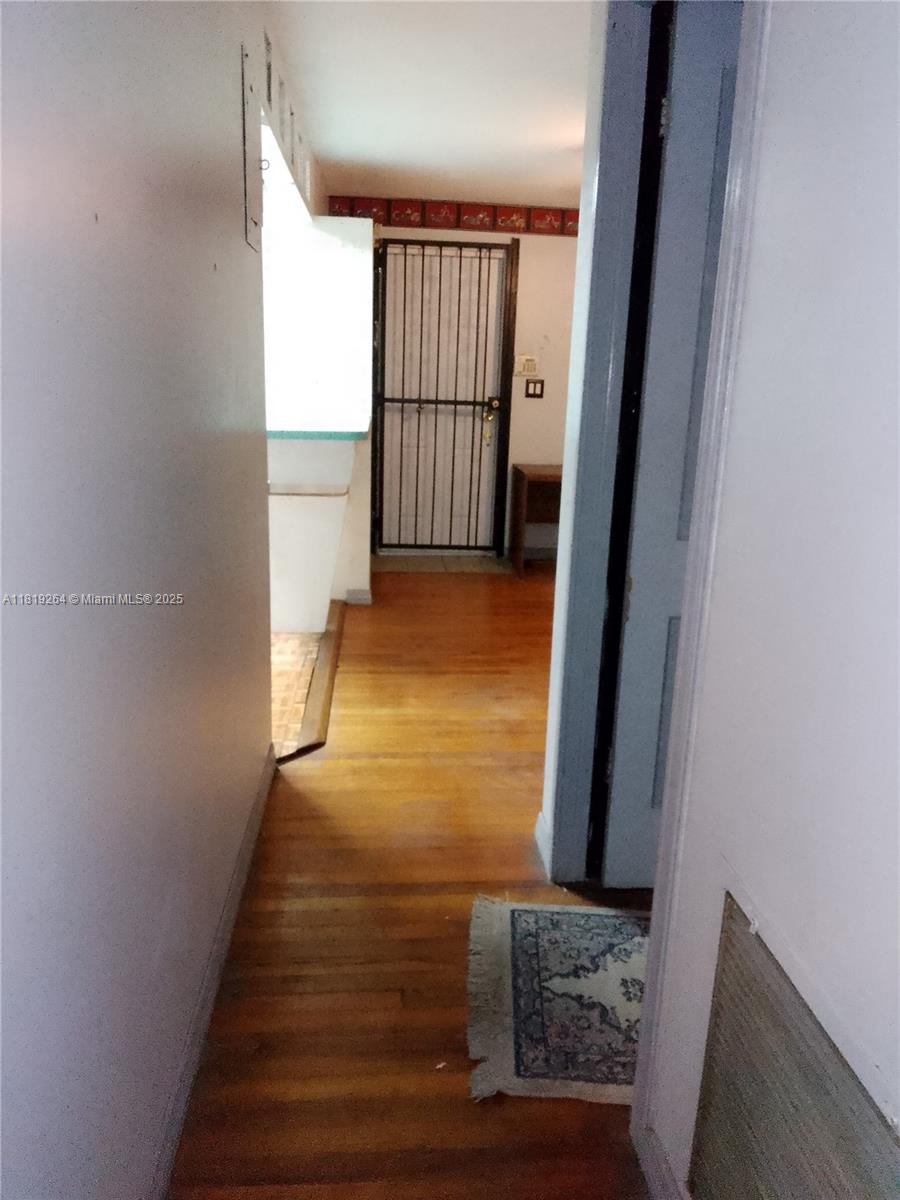 622 Ne 11th St Property Photo 11