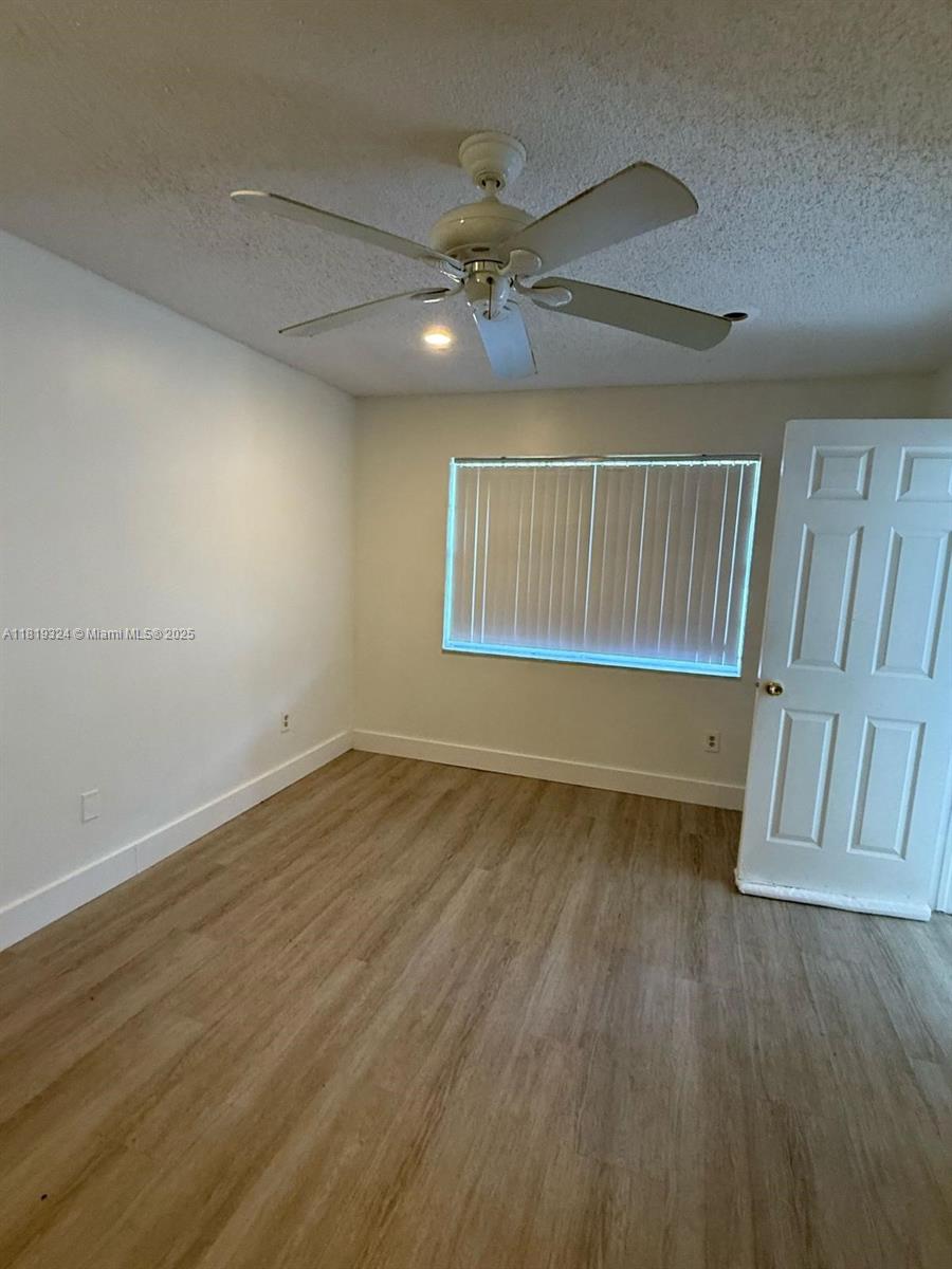 438 Ne 210th Cir Ter 202-4b Property Photo 6