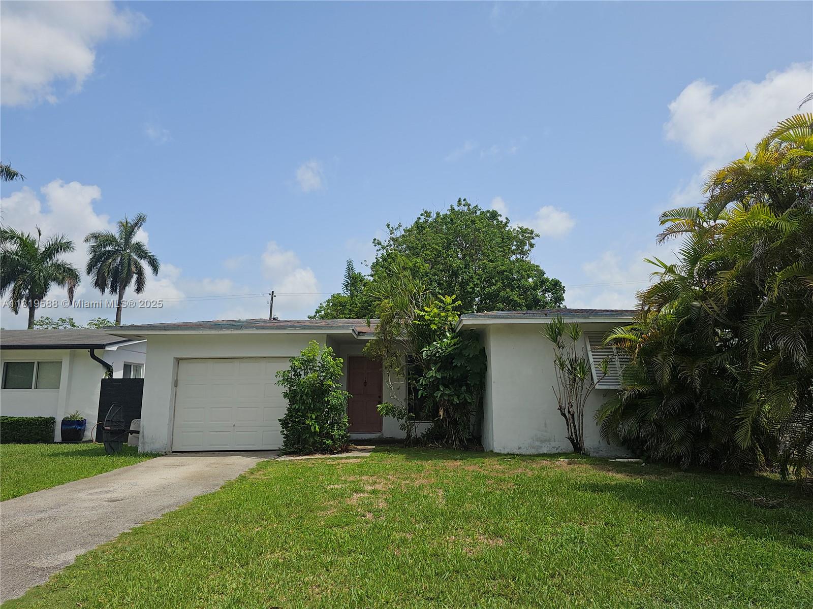 131 NE 18th St