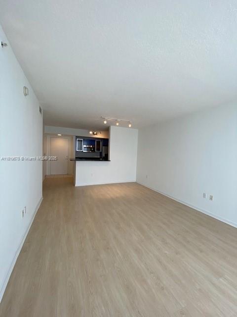 2775 Ne 187th St 407 Property Photo 12