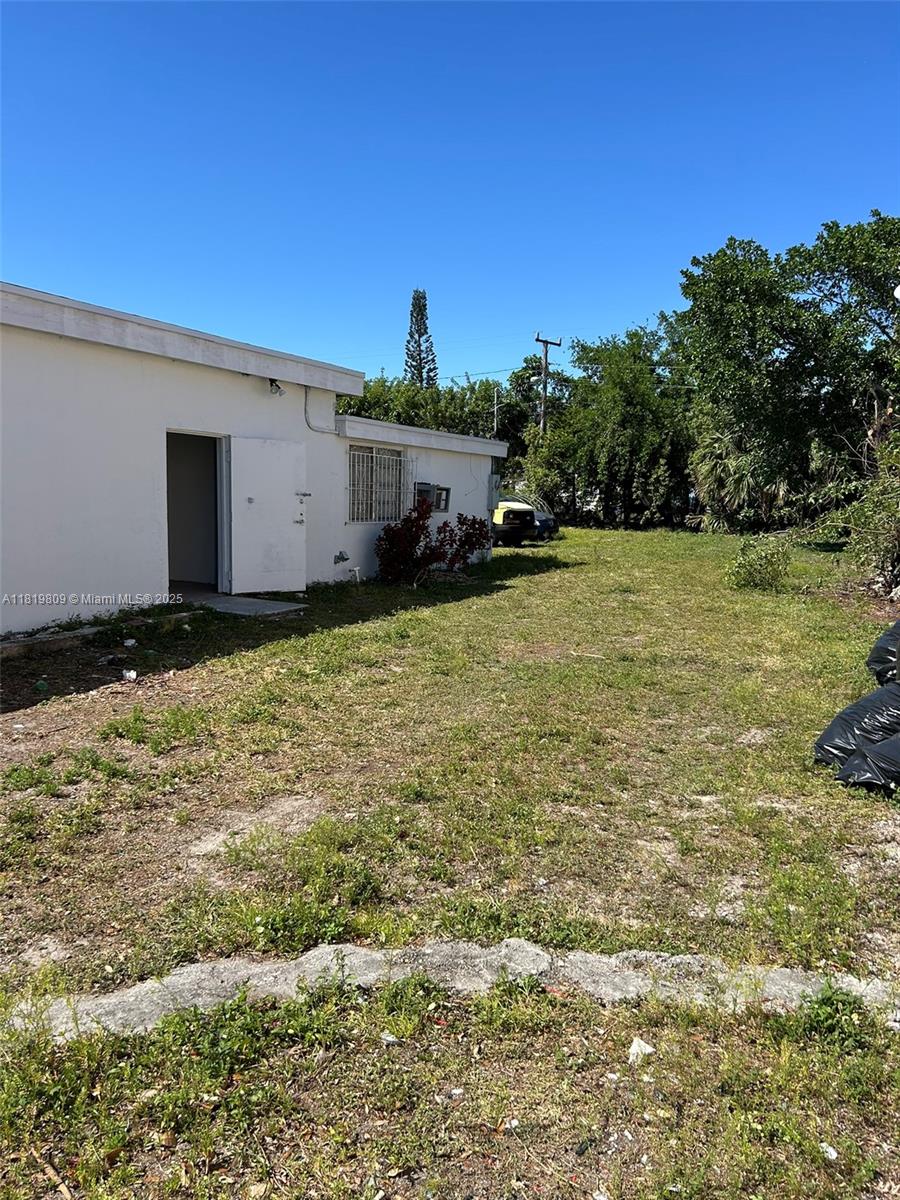 5911 W Hallandale Beach Blvd Property Photo 1