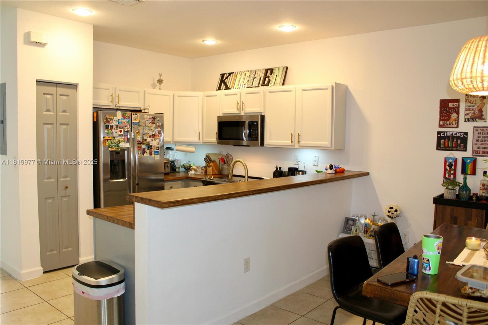 581 Se 32nd Ter Property Photo 14