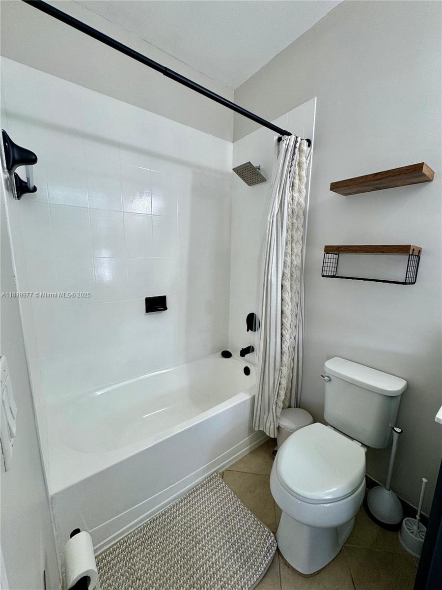 581 Se 32nd Ter Property Photo 43