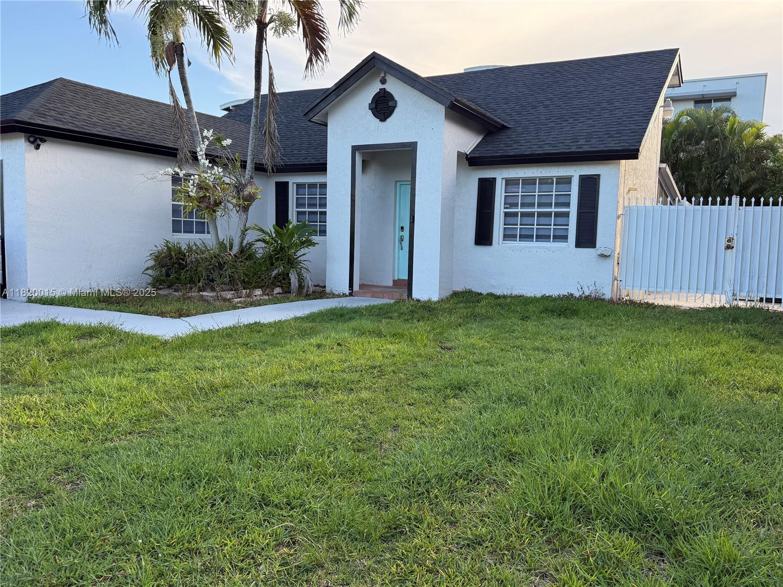 25116 Sw 129th Pl Property Photo 3