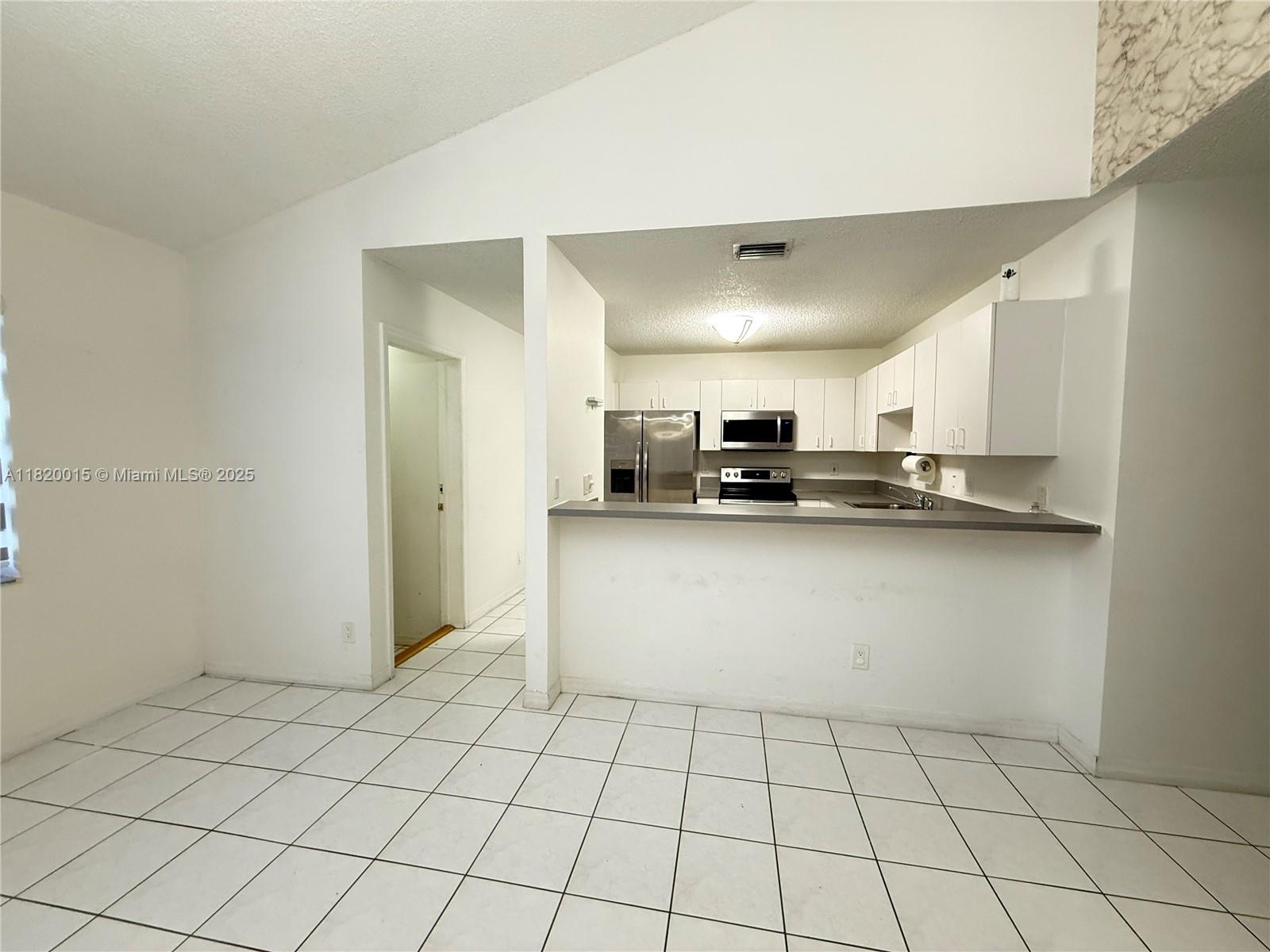 25116 Sw 129th Pl Property Photo 5
