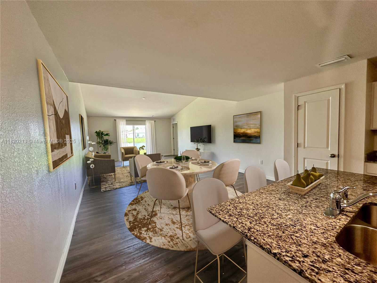 9124 Aegean Cir Property Photo 5