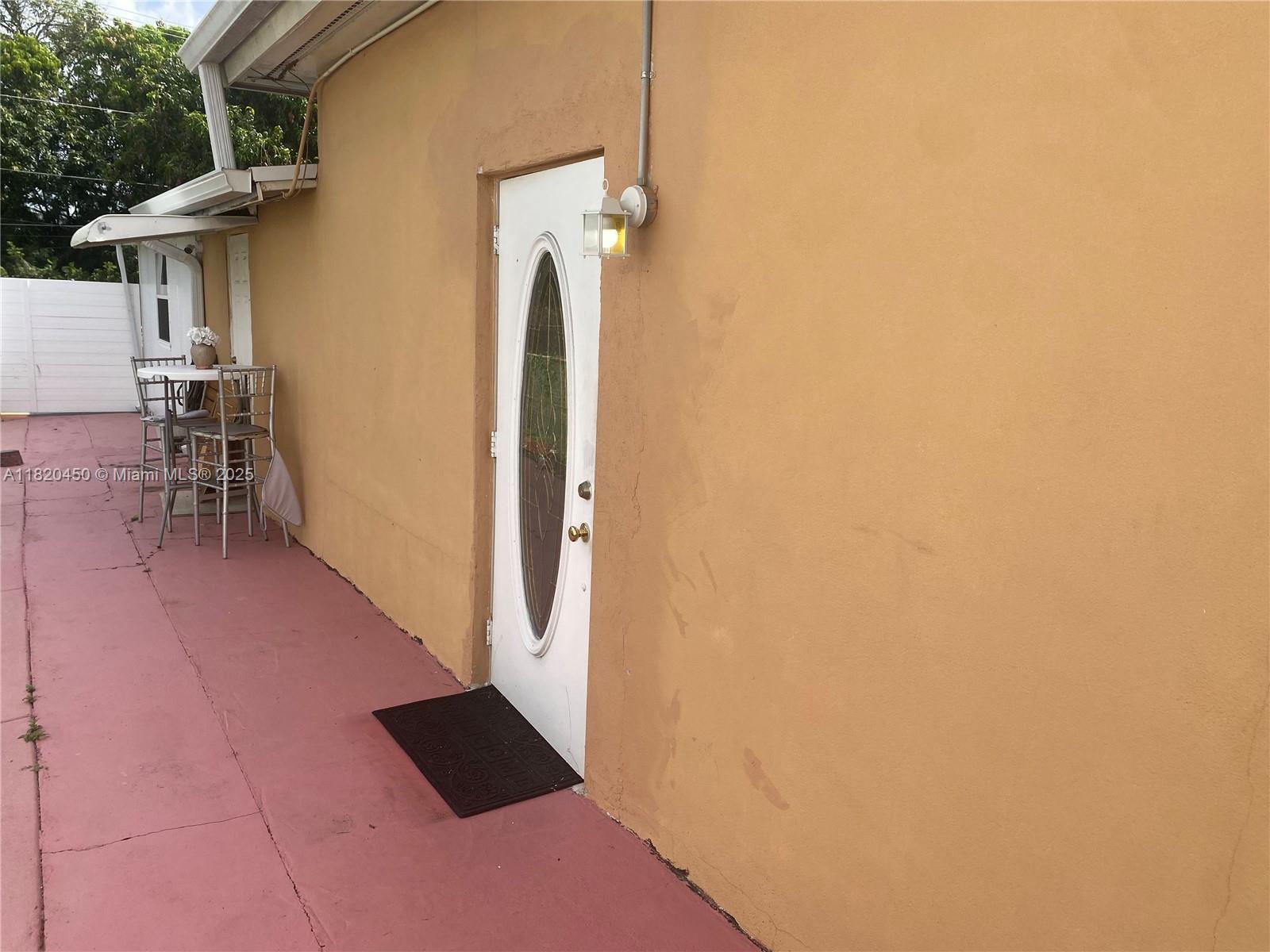 A11820450 Property Photo 1
