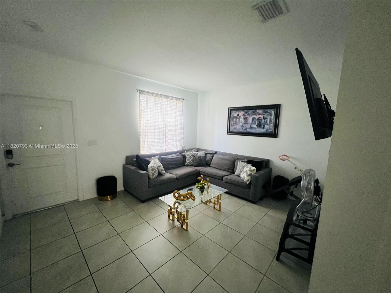 28718 Sw 132nd Ct Property Photo 5
