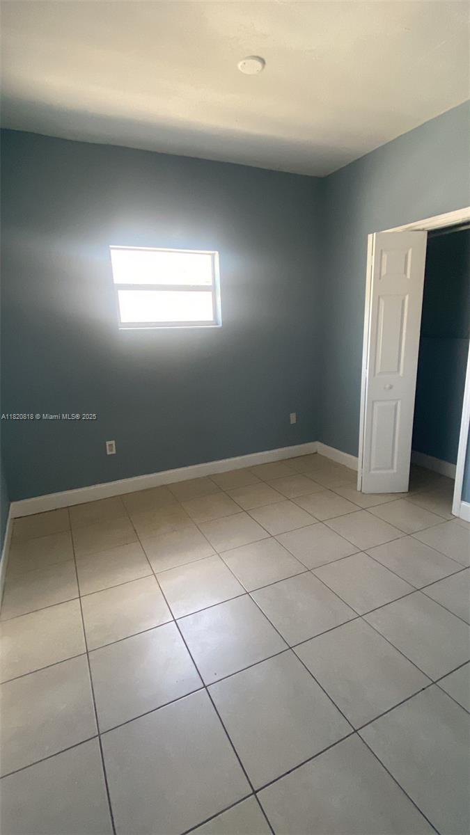 2014 Funston St Property Photo 4