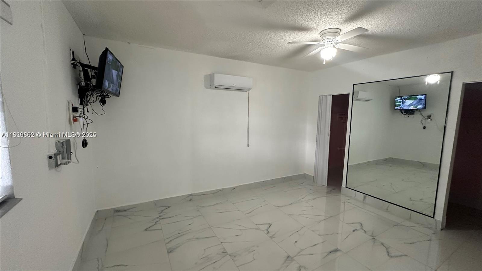 13060 Sw 262nd Ter 13060 Property Photo 12