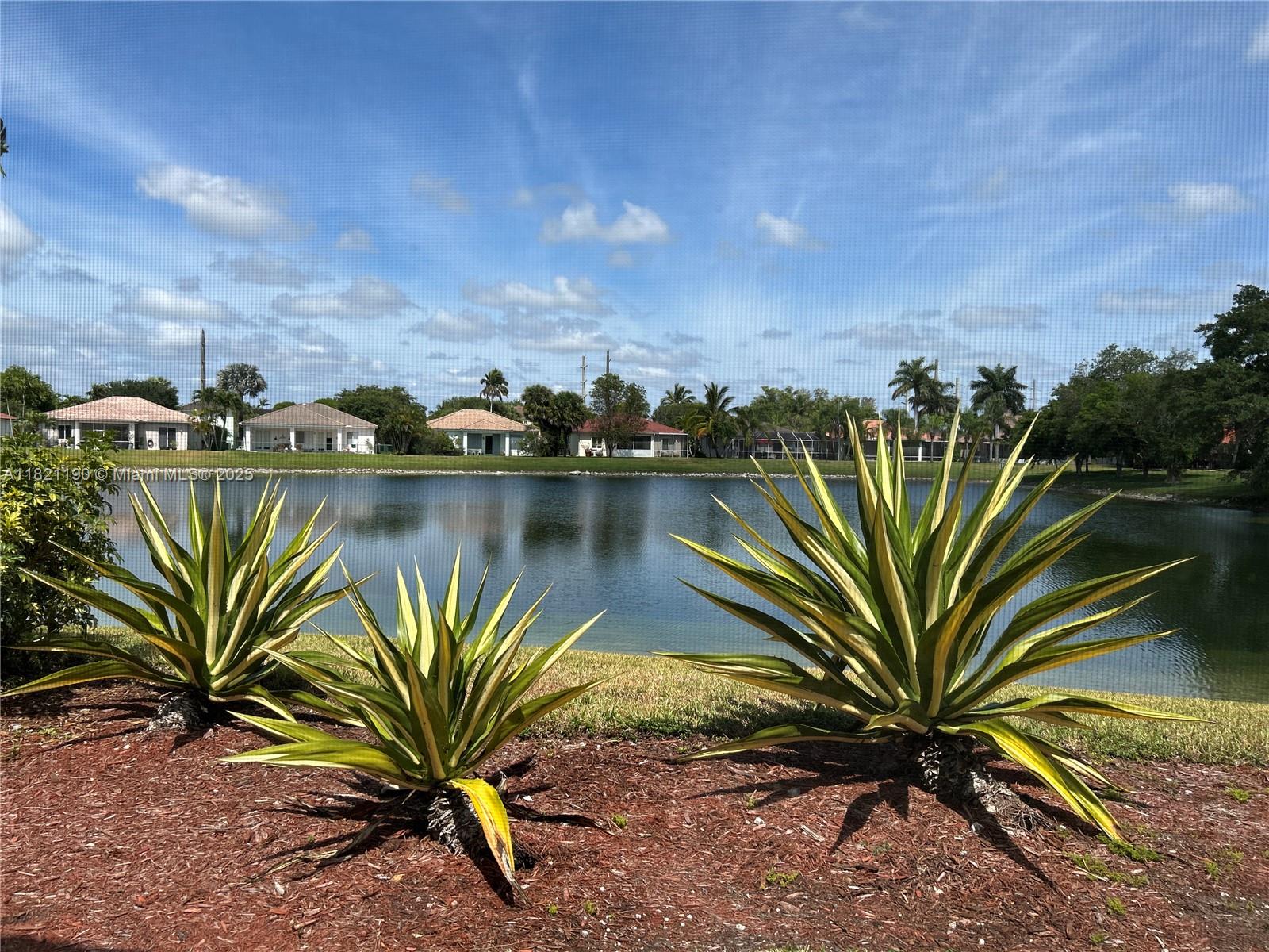2640 Fairways Dr Property Photo 14