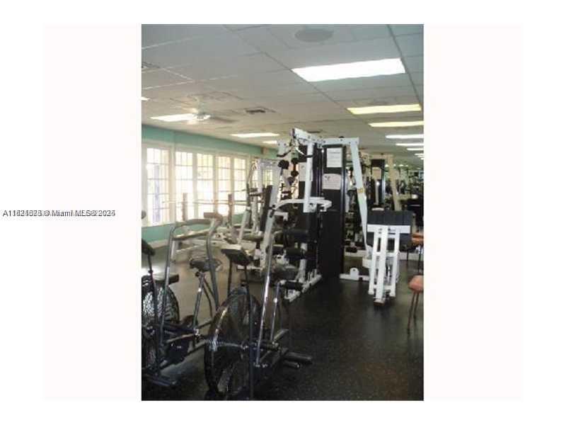 2508 Se 20th Pl 204-a Property Photo 5