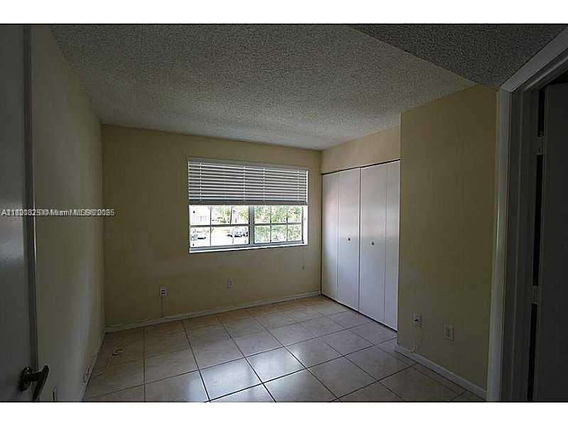 2508 Se 20th Pl 204-a Property Photo 7