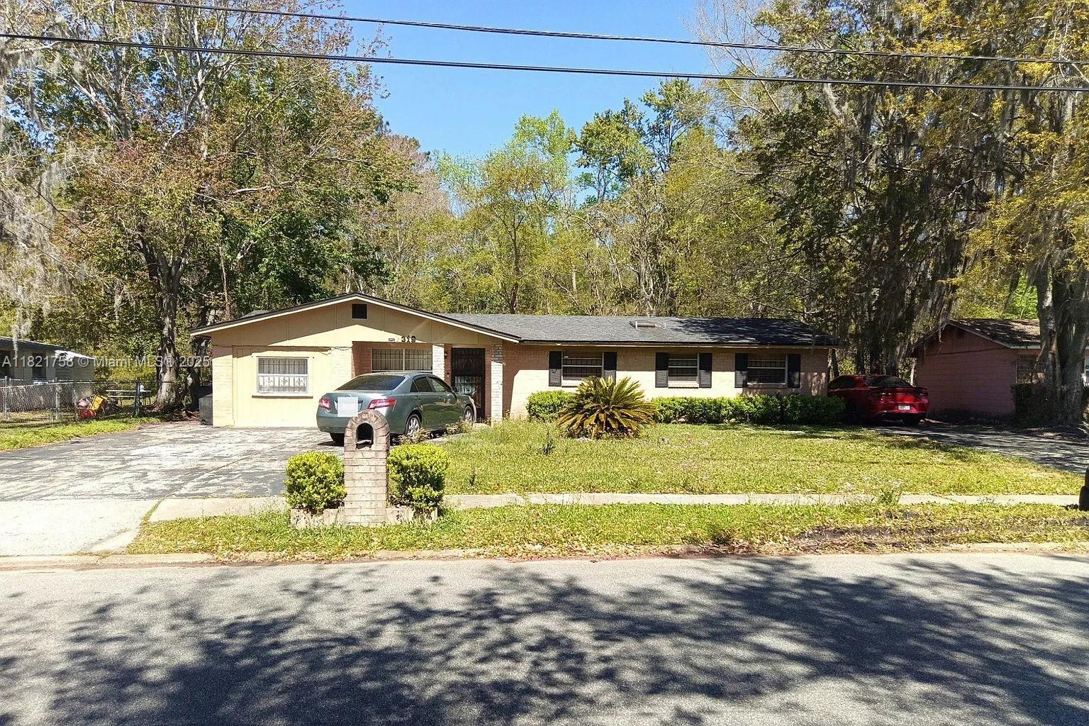 5319 Arrowsmith Rd Property Photo 1