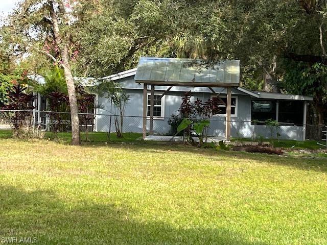 A11821876 Property Photo 4