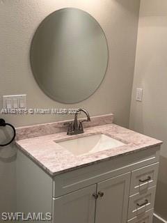 A11821876 Property Photo 12