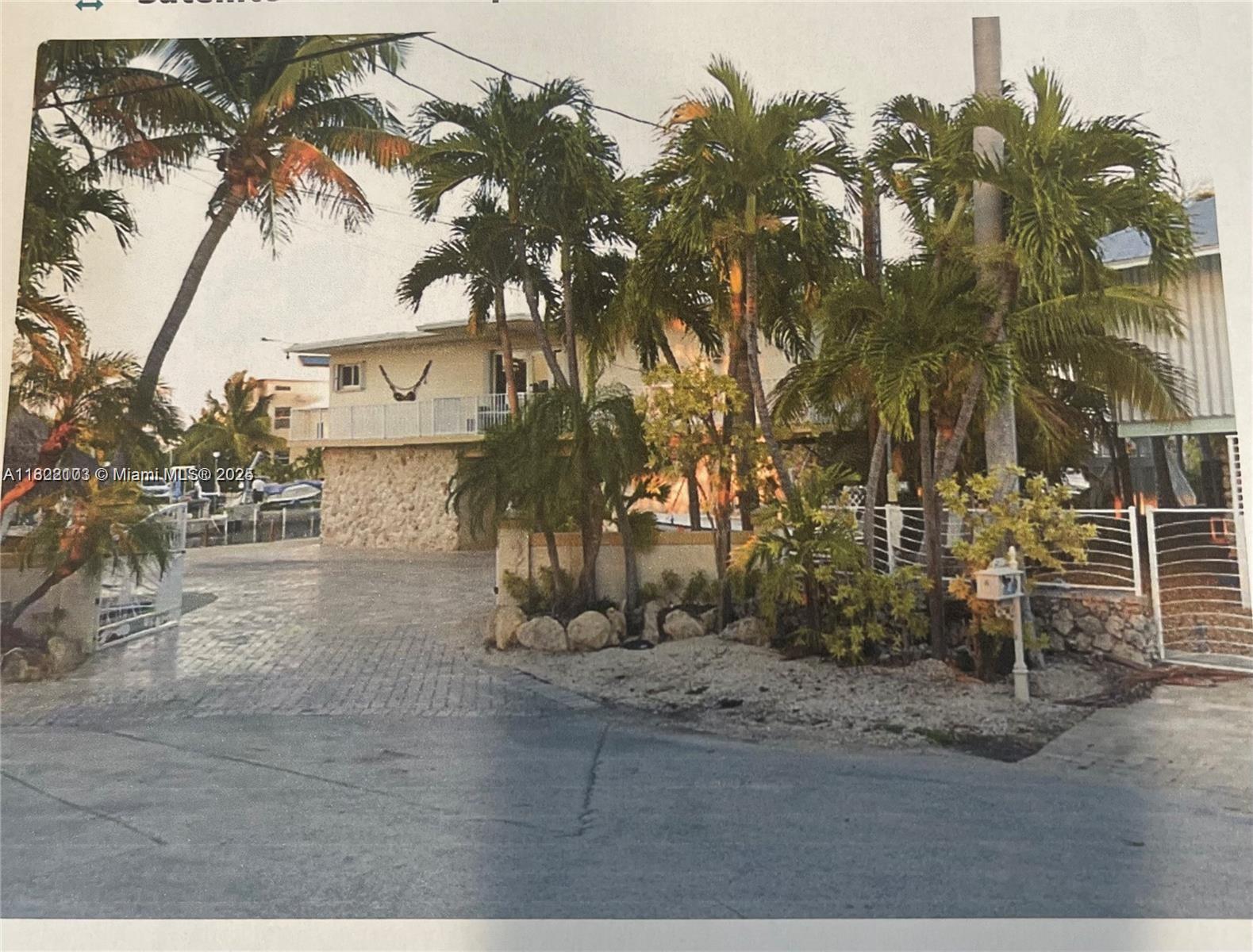 A11822103 Property Photo 1