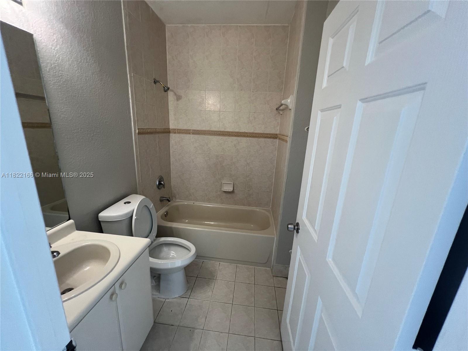 2620 Se 14th Ave 304 Property Photo 4
