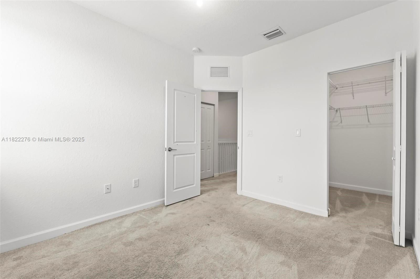 2668 Se 19th St Property Photo 11