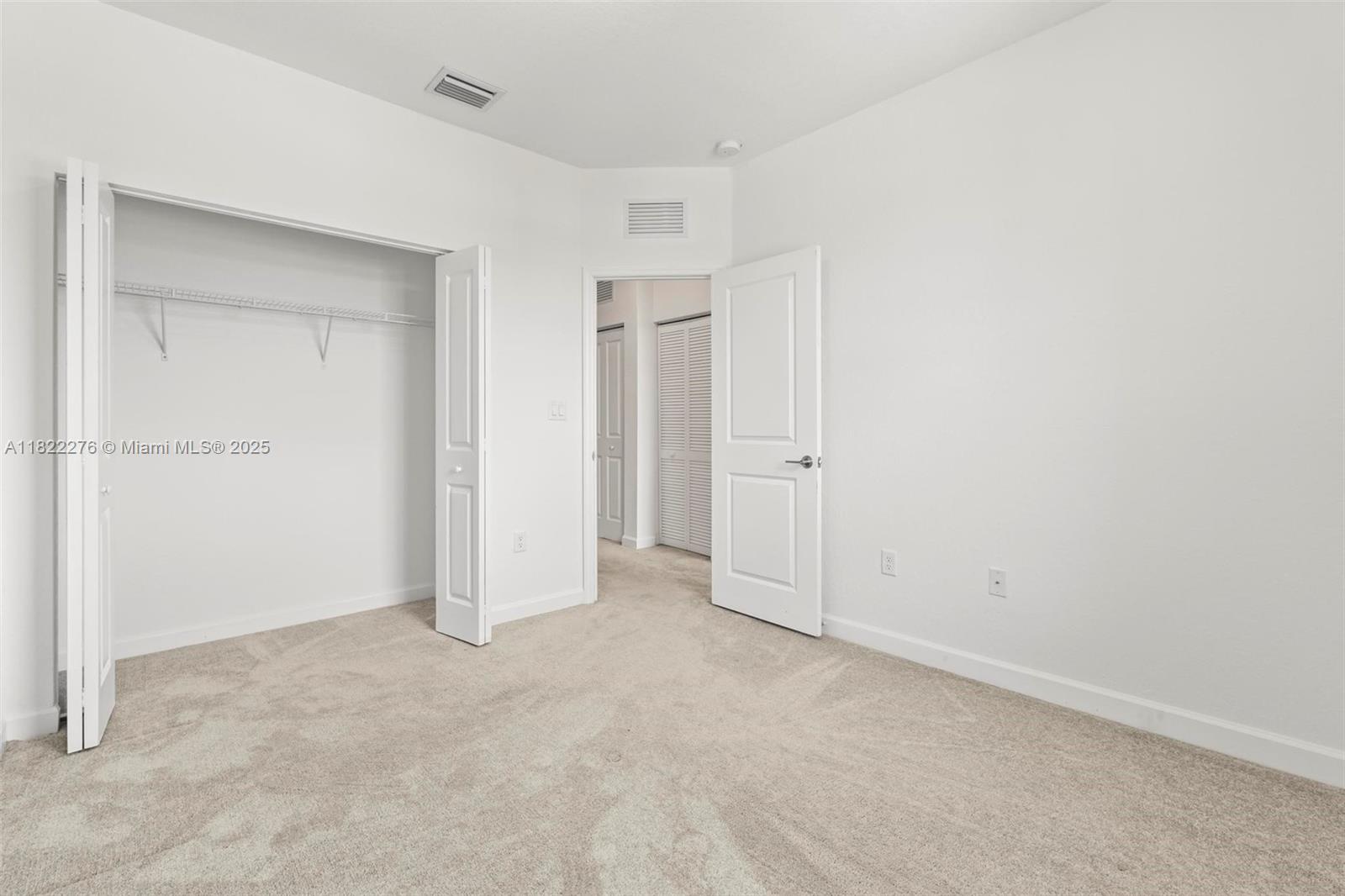 2668 Se 19th St Property Photo 12