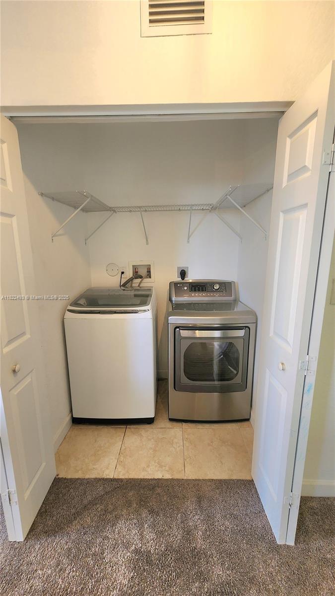 343 Ne 36th Terrace Property Photo 10