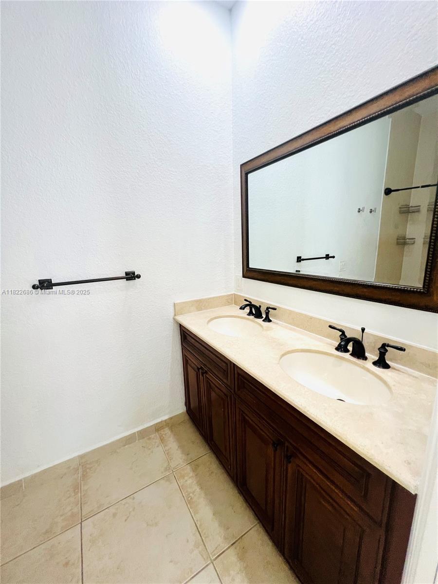 550 Nw 20th St Na Property Photo 21