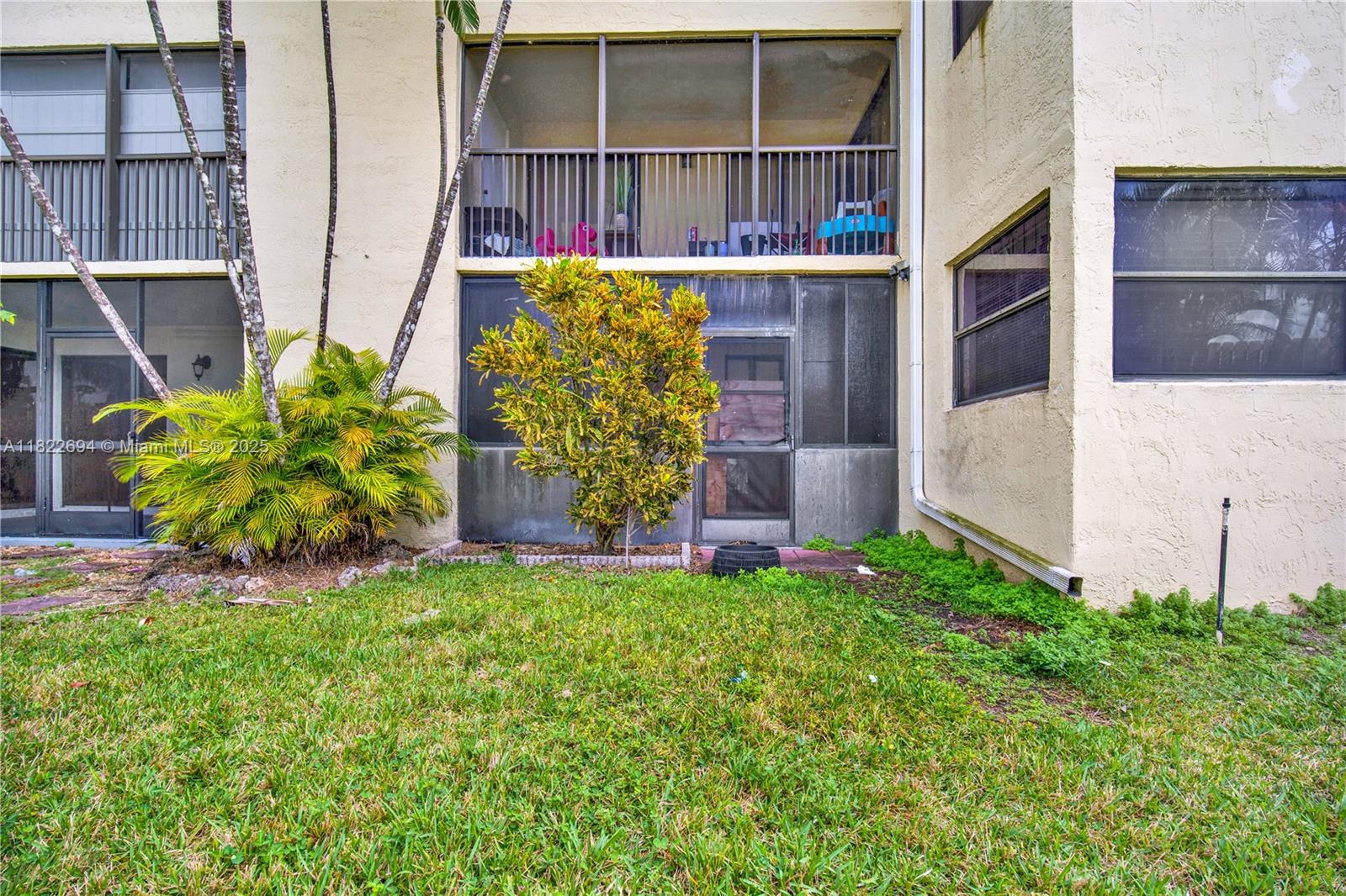 1150 N Liberty Ave 1150g Property Photo 16