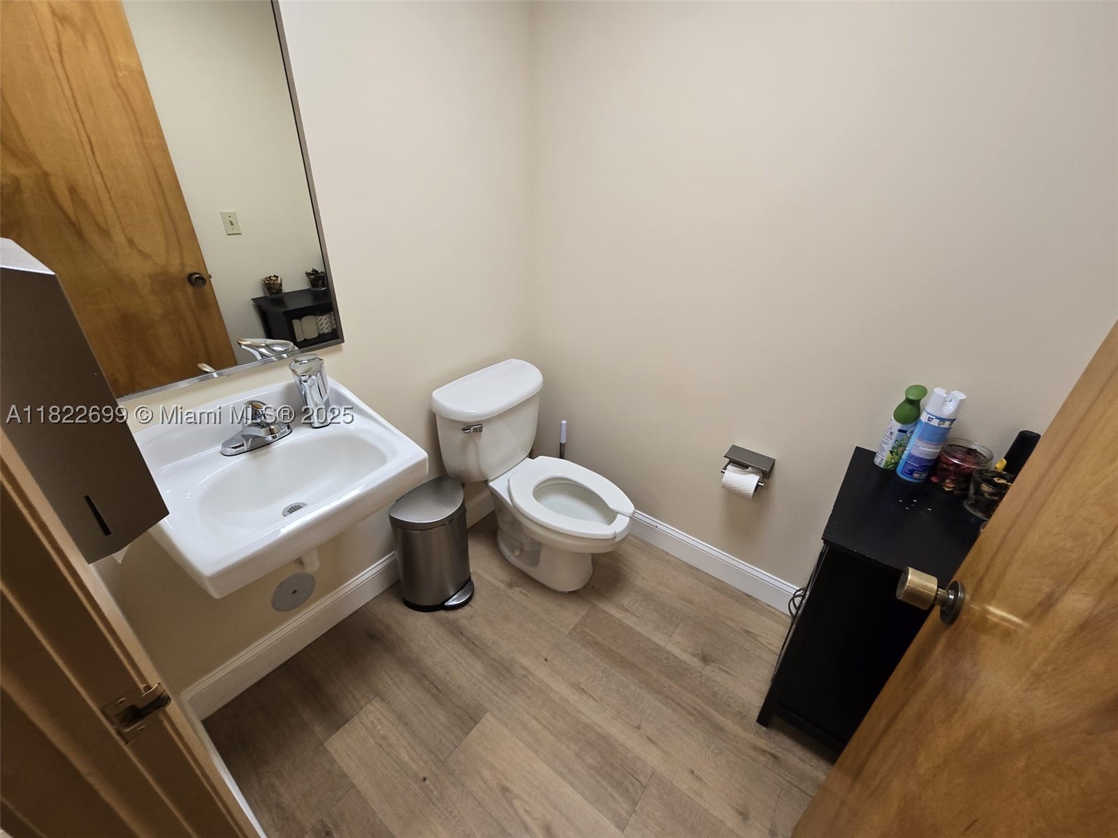 7777 N University Dr 101 Property Photo 18
