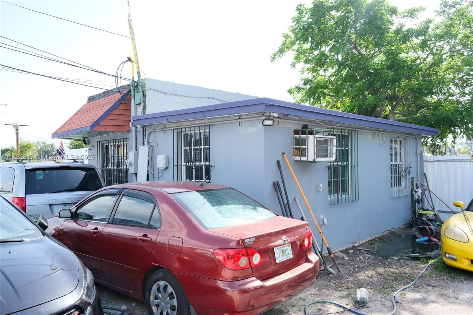490 Nw 79th St Property Photo 4