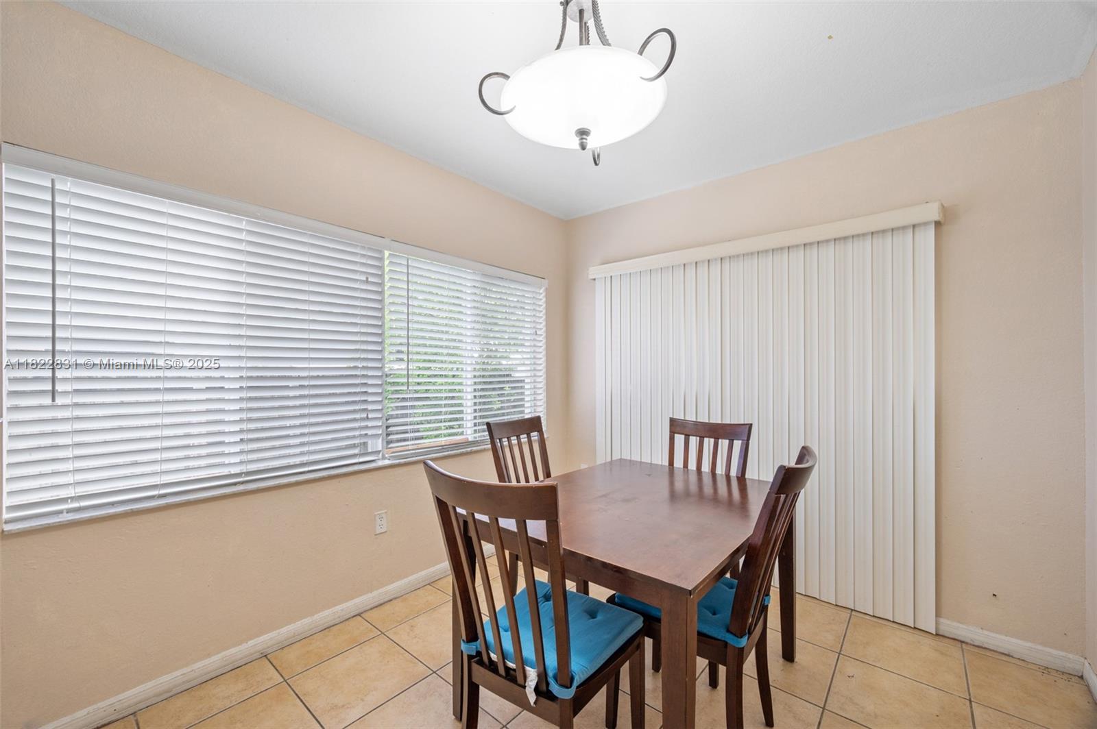 13557 Sw 287th Ln Property Photo 5