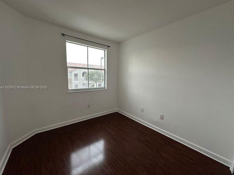 1661 Se 29th Ct 206 Property Photo 20
