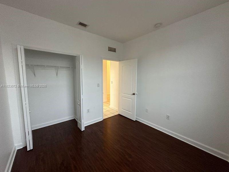1661 Se 29th Ct 206 Property Photo 21