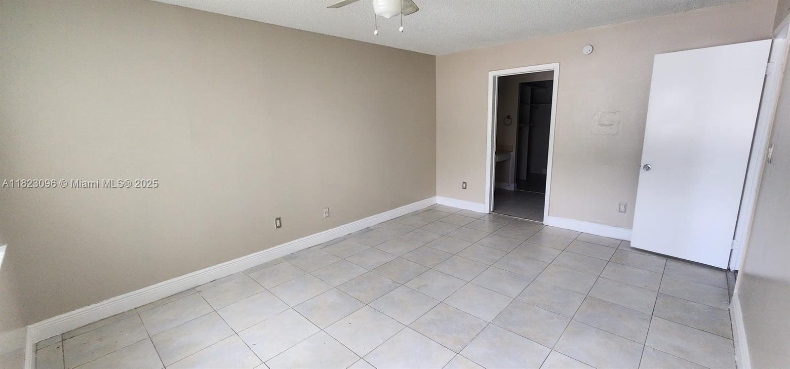 14830 Naranja Lakes Blvd A1b Property Photo 4