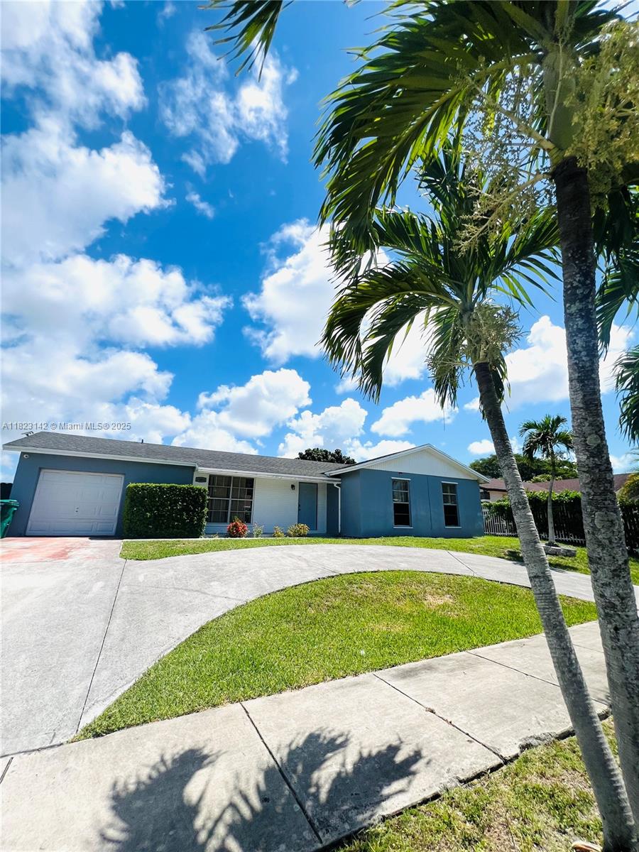 13065 SW 263rd Ter NA Property Photo 1