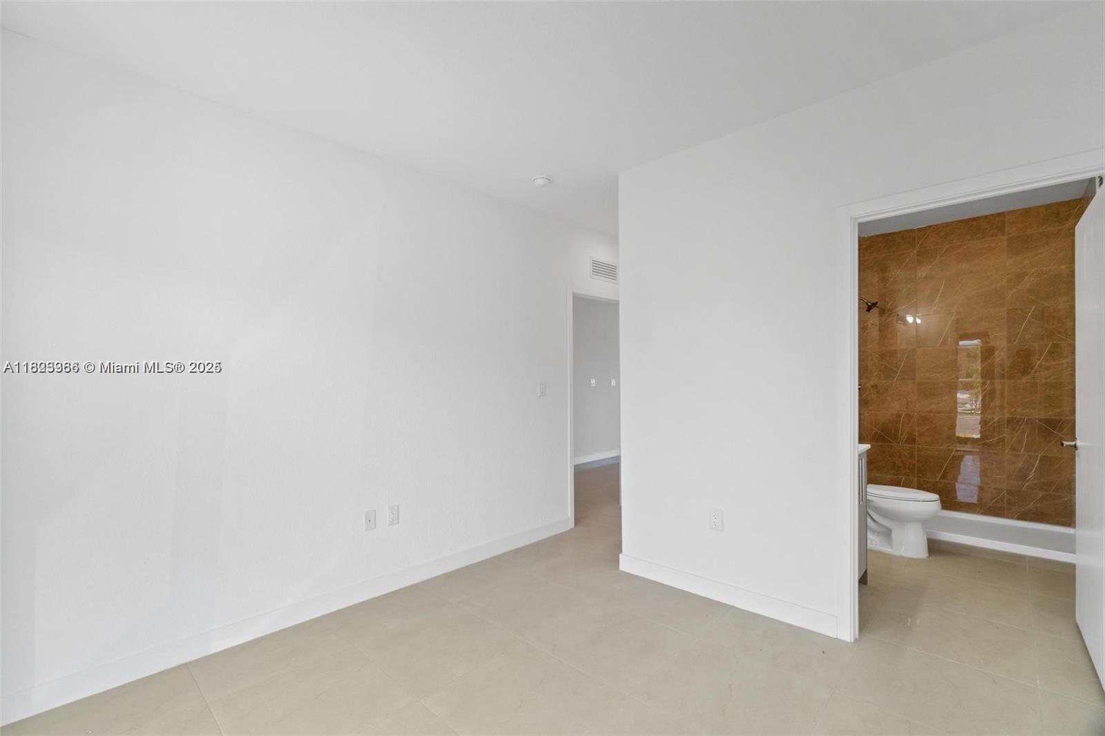1119 Nw 1st St Property Photo 14