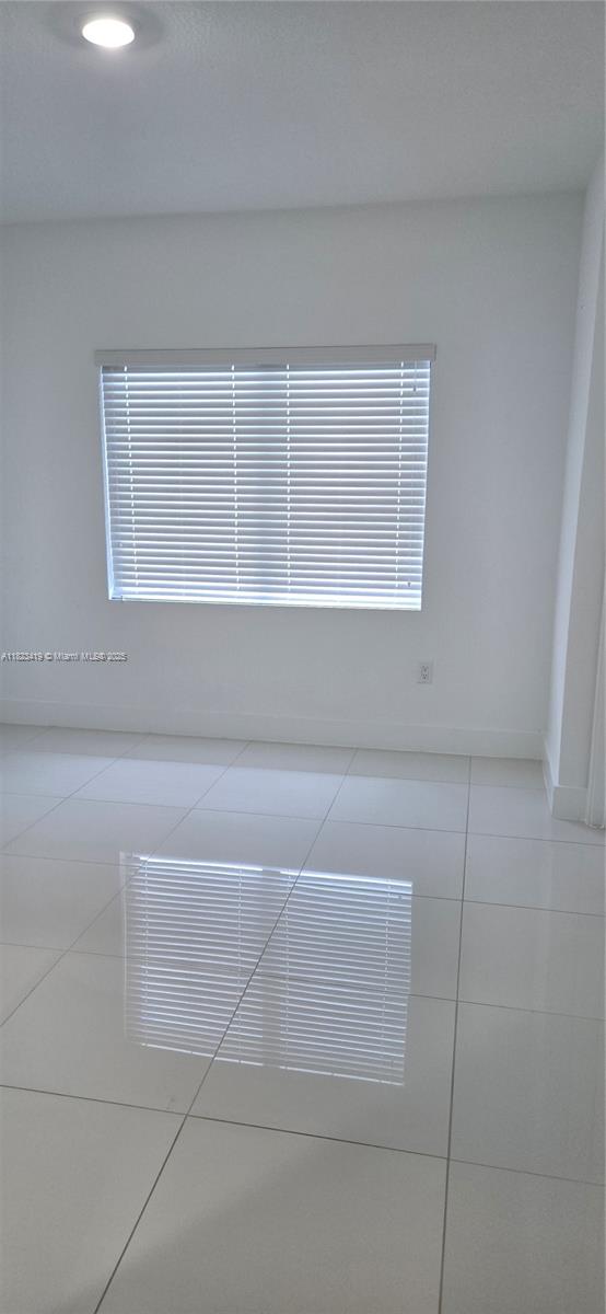 1159 Nw 3rd St Property Photo 6