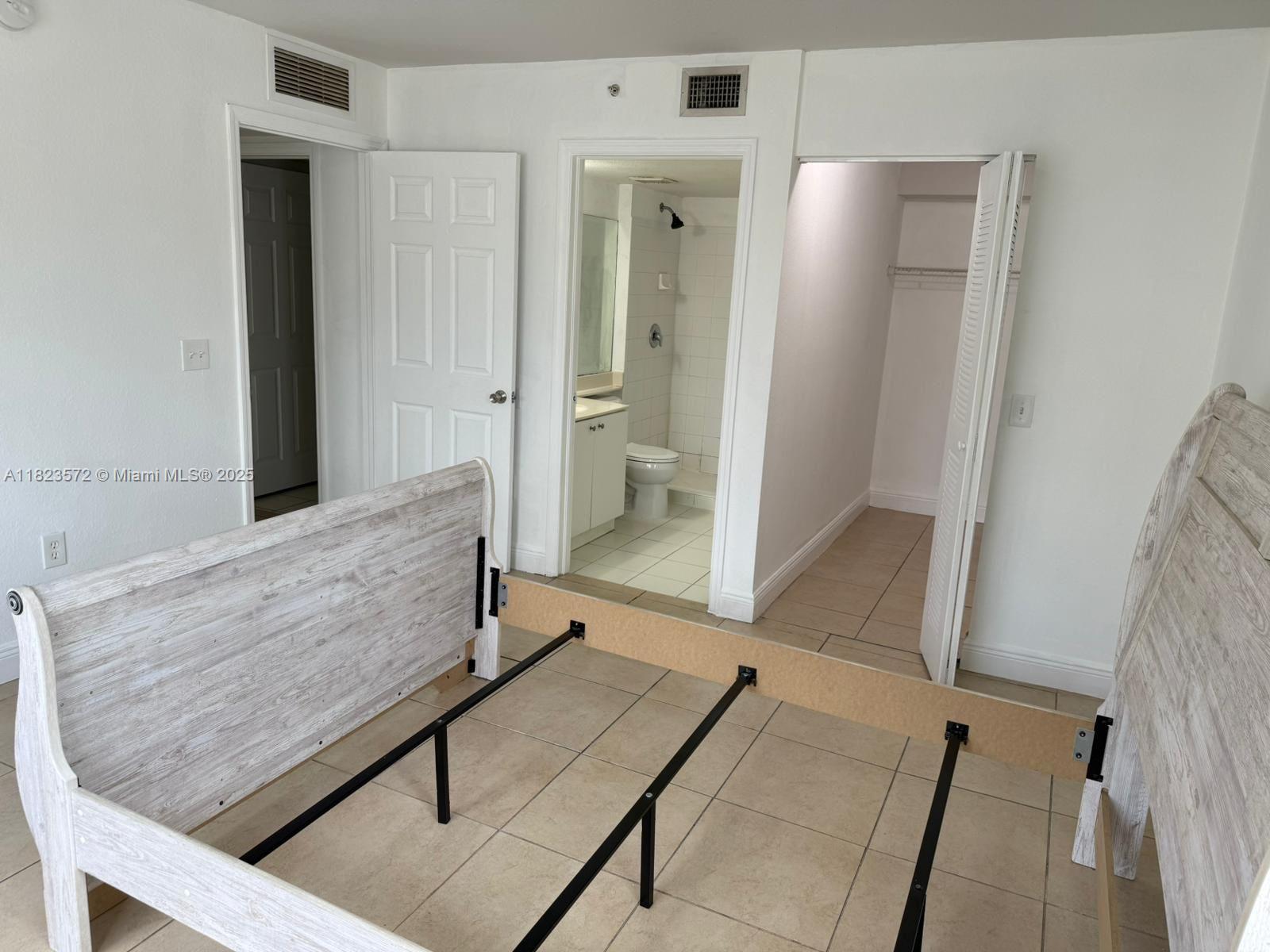 15422 Sw 284 St 7207 Property Photo 15