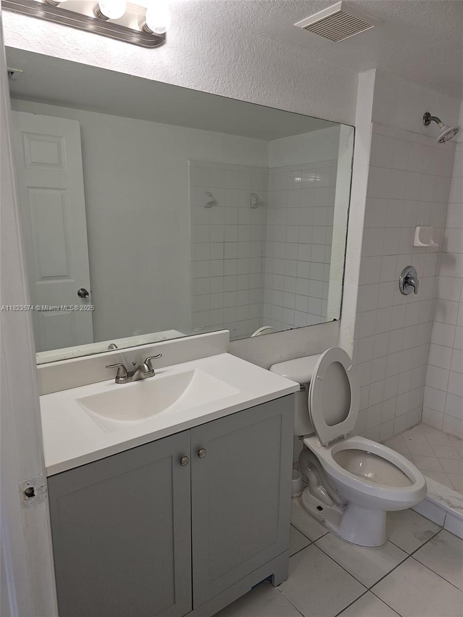 15410 Sw 284 St 8203 Property Photo 12