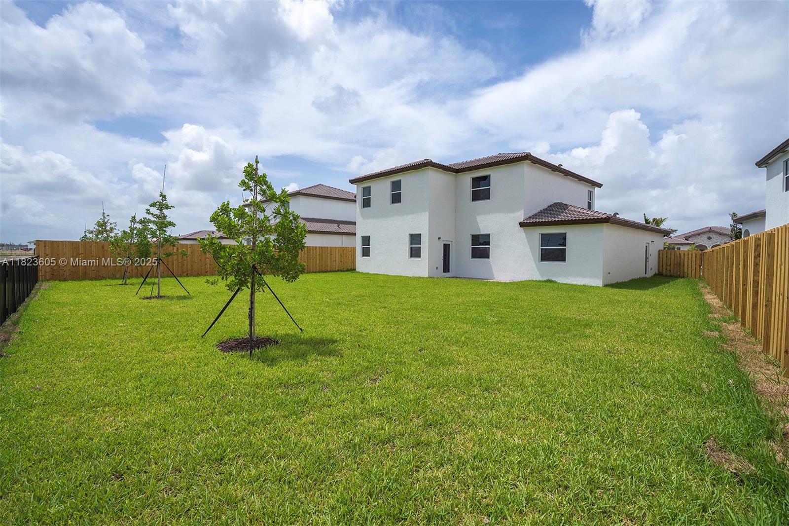 2351 Se 27th Dr 2351 Property Photo 23