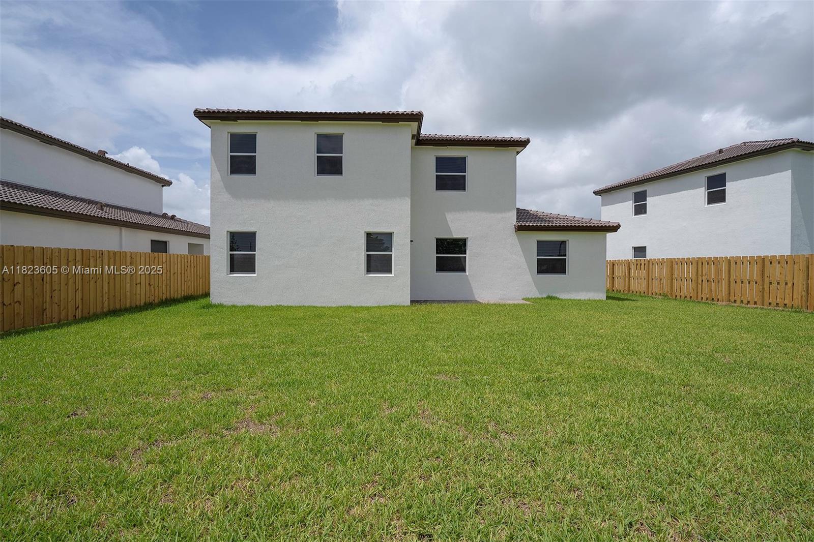 2351 Se 27th Dr 2351 Property Photo 27