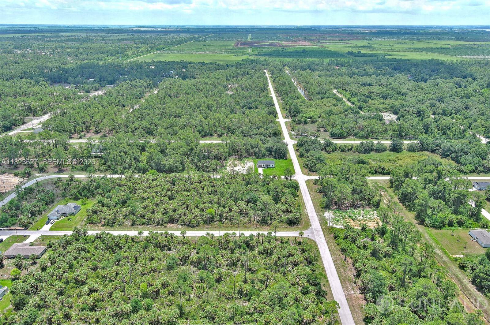 134 S Navarra Ave Property Photo 20