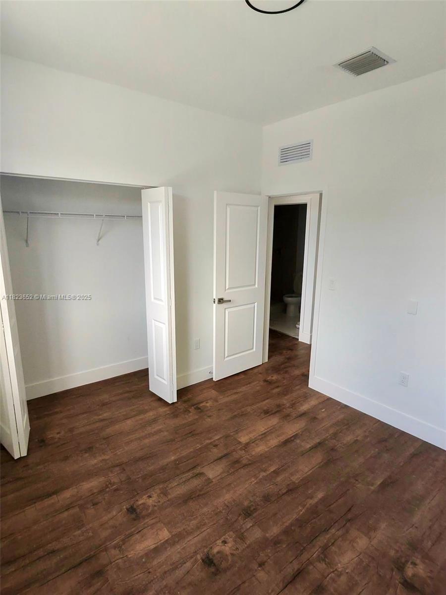 880 Sw 1st St 880 Property Photo 21