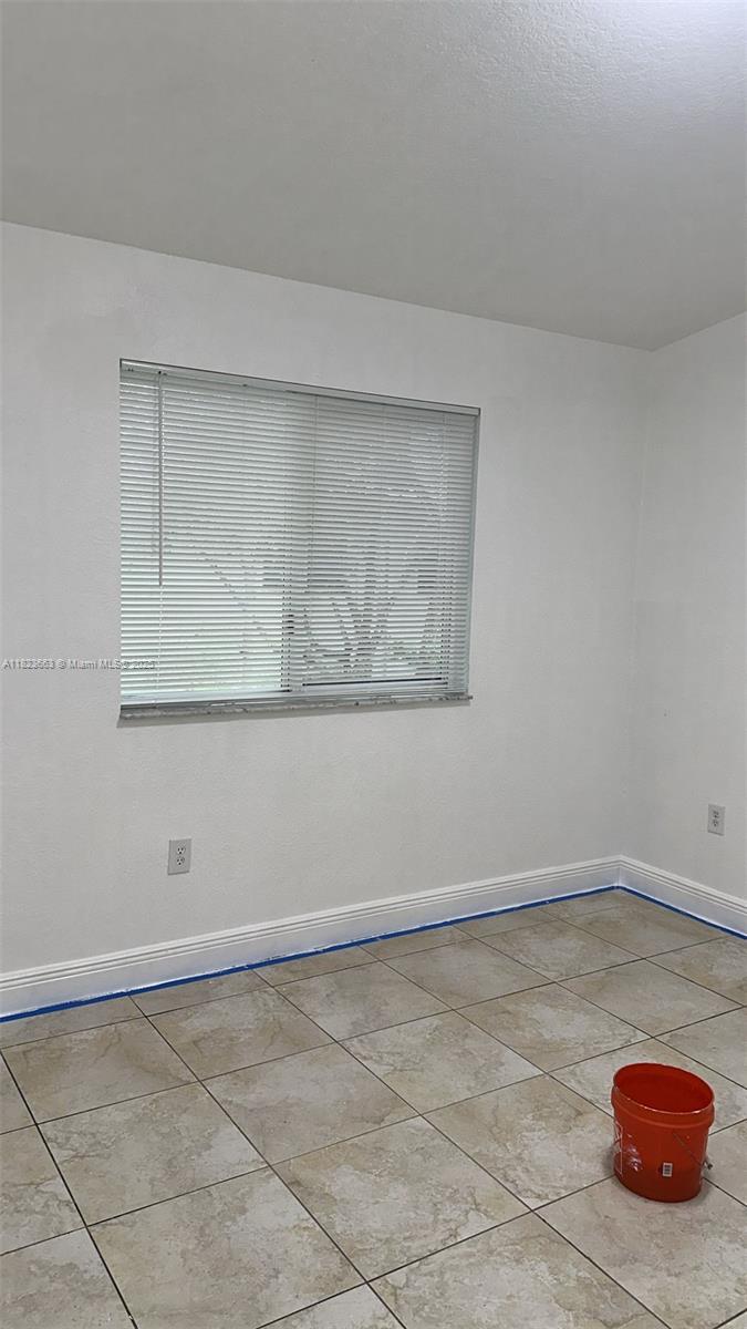 1250 Se 28th Ct 203 Property Photo 11